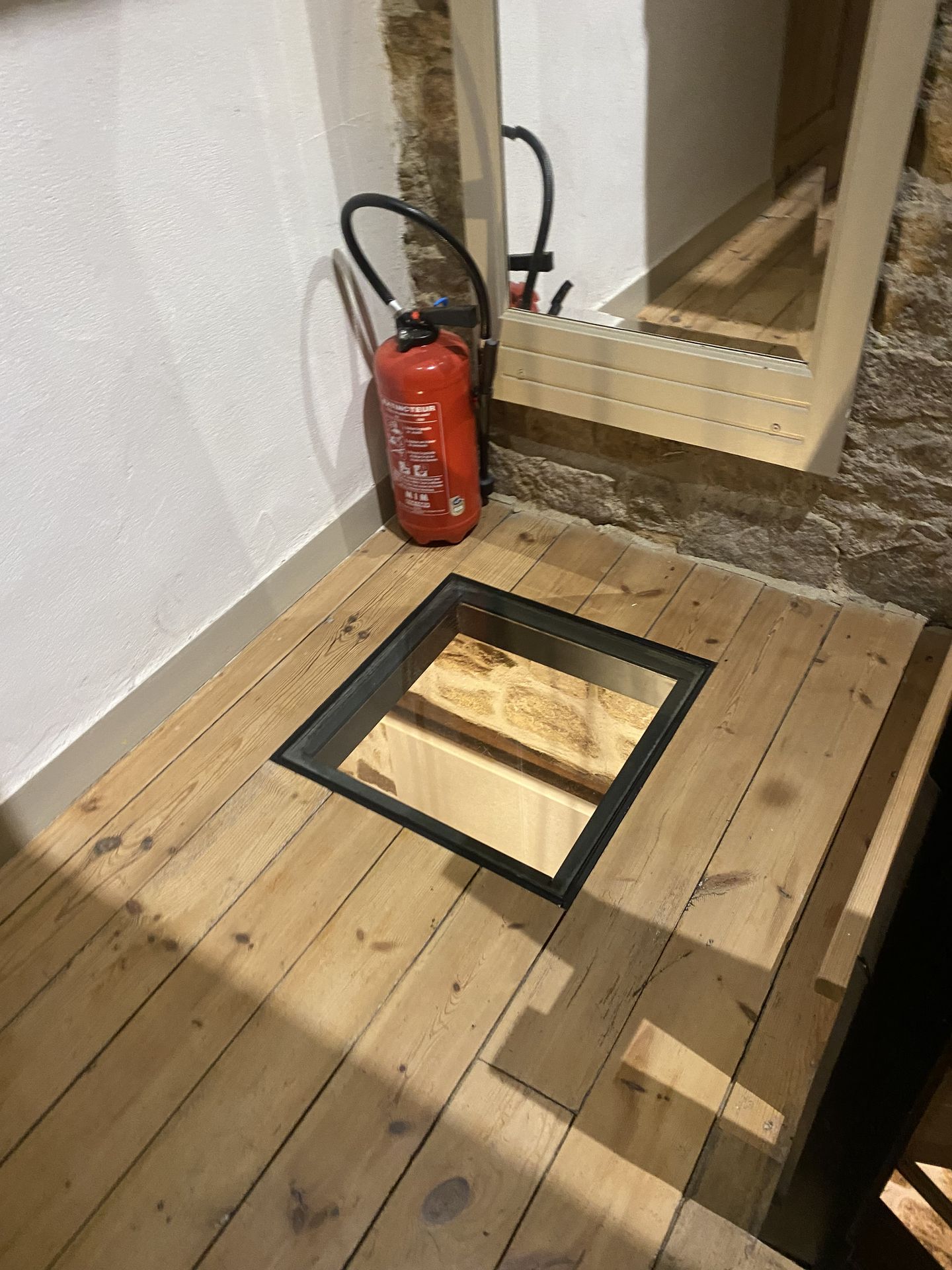 Plancher de verre