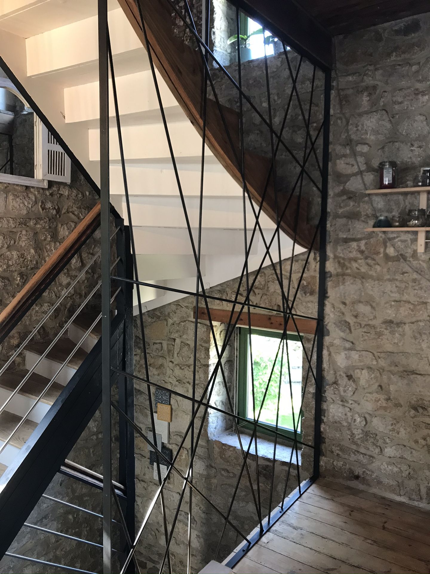 Cloison entrecroisé